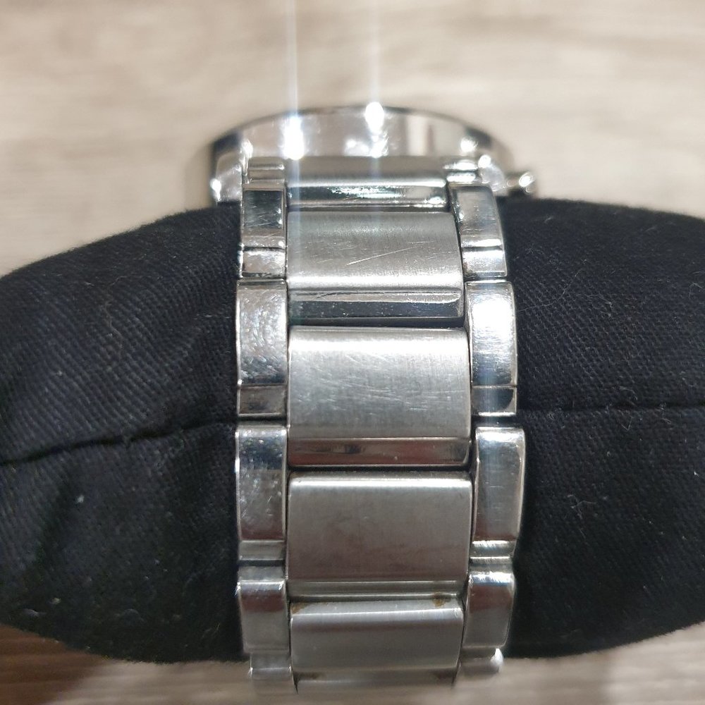 DKNY Watch (Authentic) - Picture 12 of 14